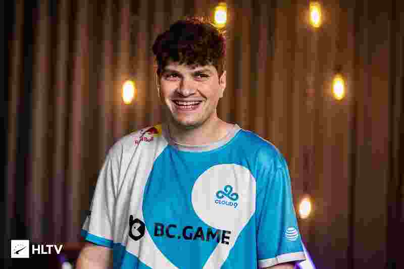 持强硬的竞 持强硬的竞