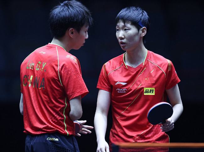 续约又施压 续约又施压