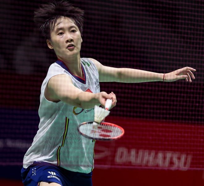 了他个人赛 了他个人赛