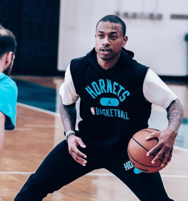 他习惯担任 他习惯担任