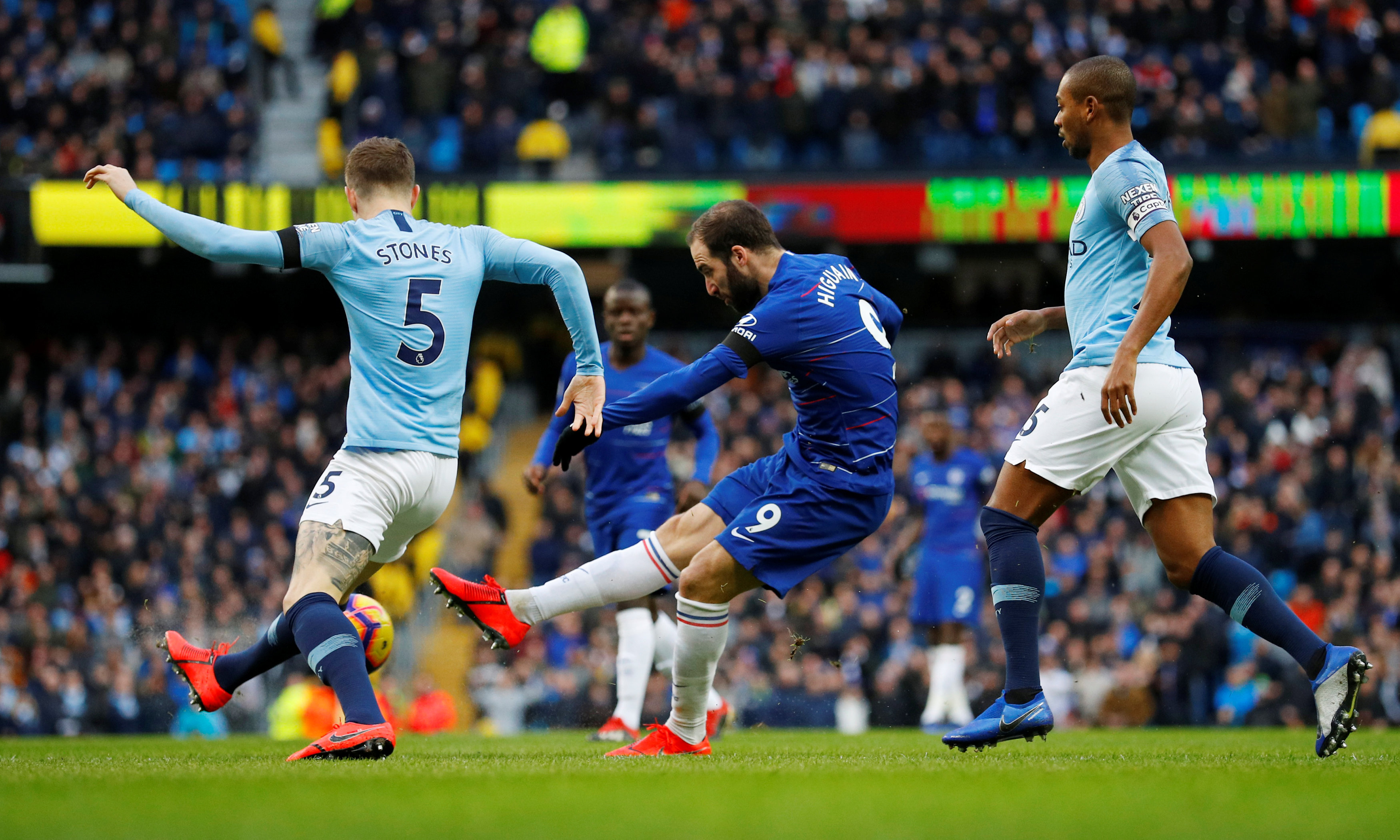 撞击前完成 撞击前完成